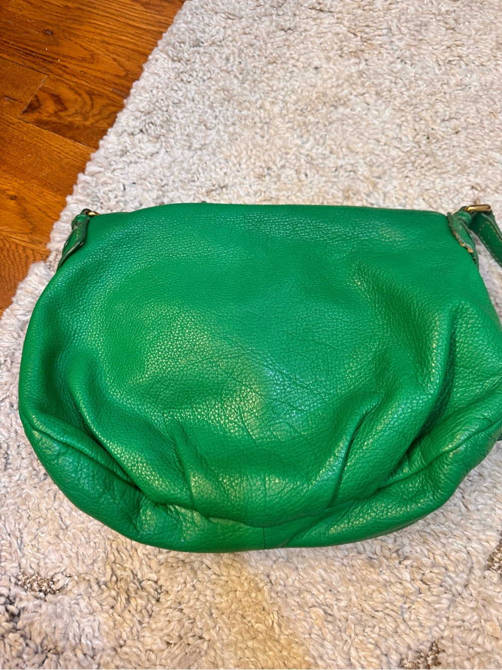 Marc by Marc Jacobs Green Leather Crossbody Bag with Gold Plate - Picture 5 of 11